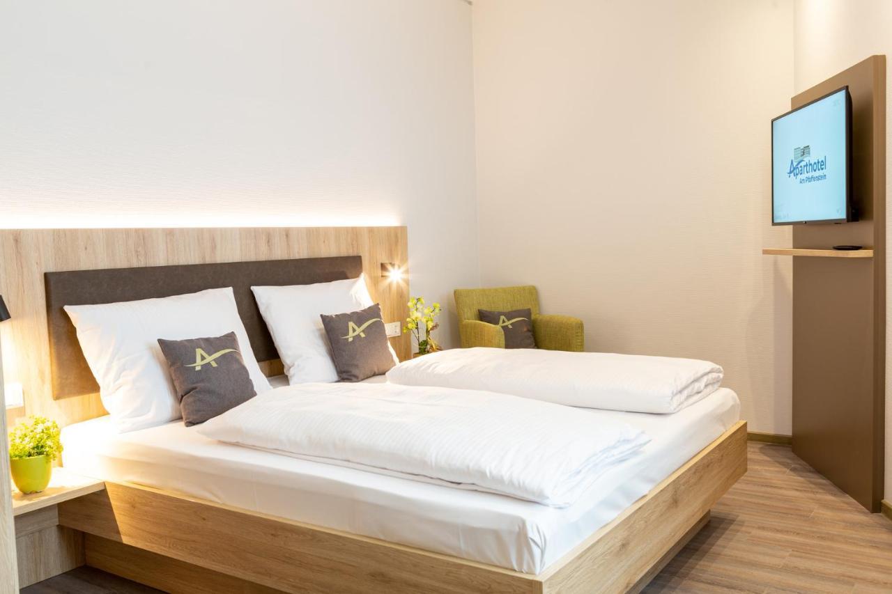 Aparthotel Am Pfaffenstein Klein-Winternheim Buitenkant foto