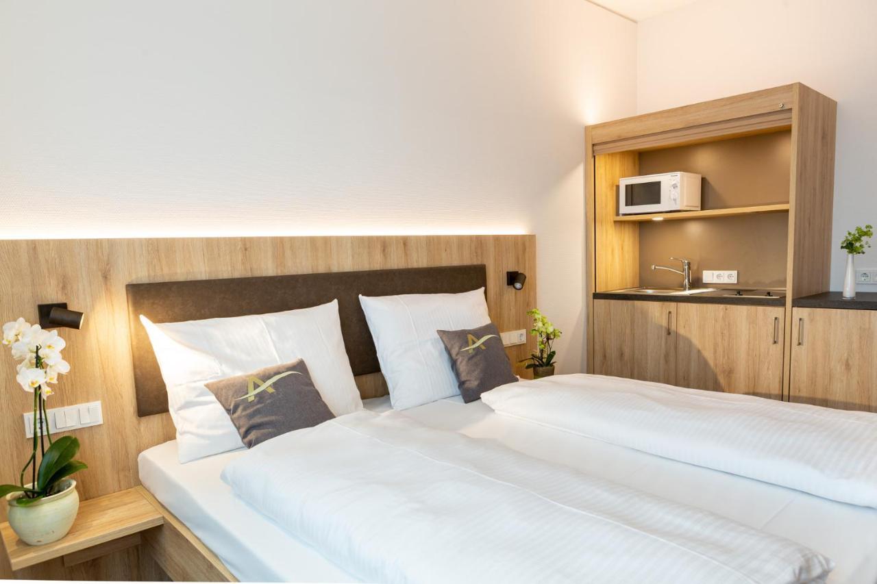 Aparthotel Am Pfaffenstein Klein-Winternheim Buitenkant foto