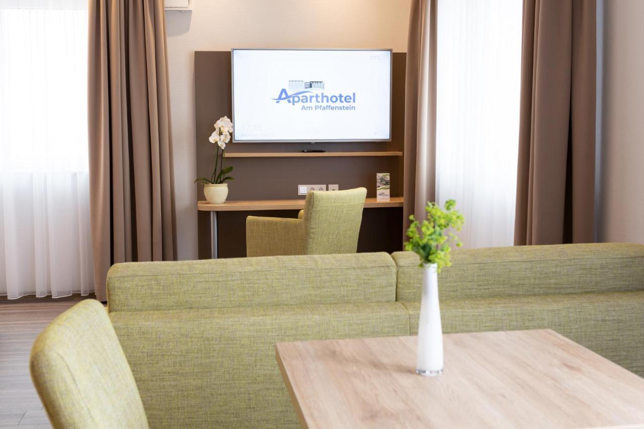 Aparthotel Am Pfaffenstein Klein-Winternheim Buitenkant foto